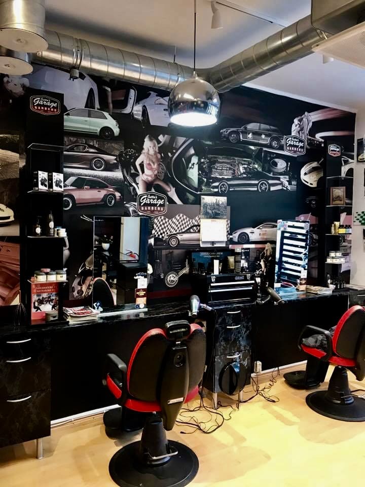 Jutta's Garage Barber Katso salongin vapaat ajat Timma