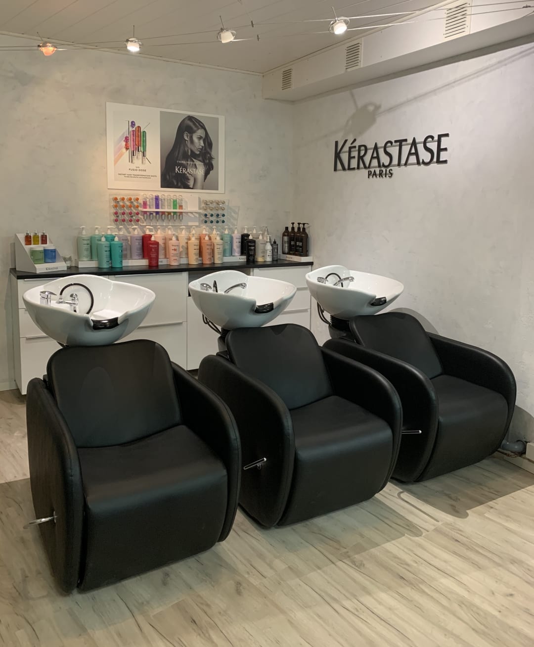 Salon K