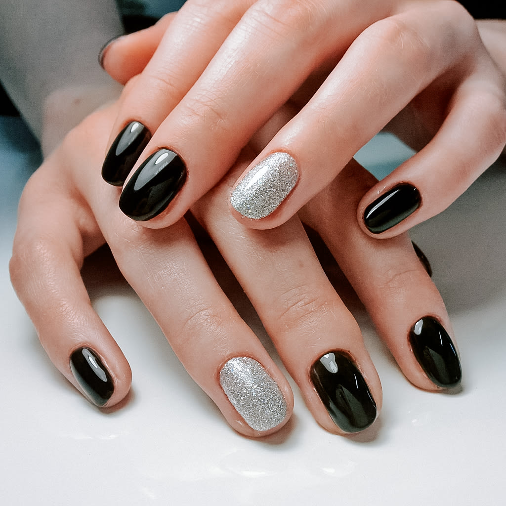Nails by Elena