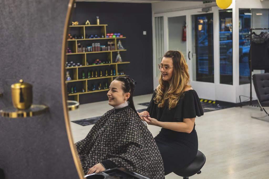Okis Hairstyling 