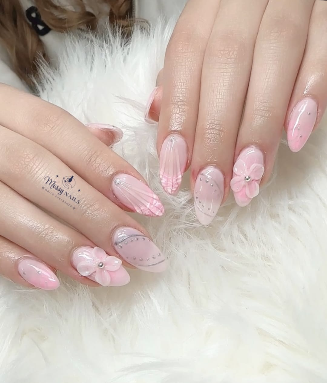 Mossy Nails