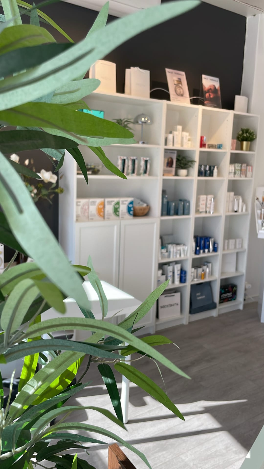 Mini Timma Clinique Emilieanne - Se salongens ledige timer | Timma